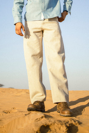 Relaxed Straight Jeans